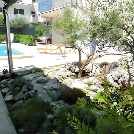 Comfortable Apartment In Kastel Novi Shared Pool 47M² Kastela Ngoại thất bức ảnh