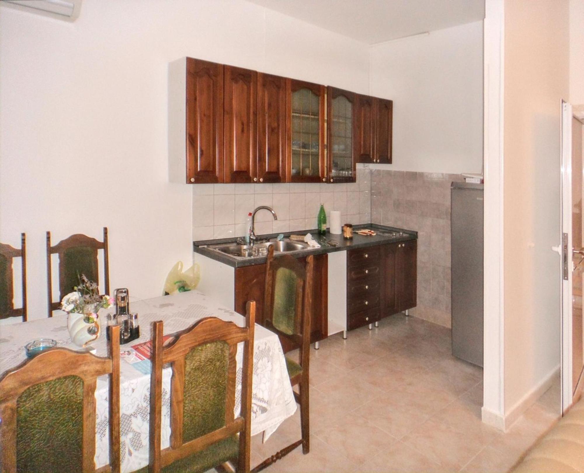 Comfortable Apartment In Kastel Novi Shared Pool 47M² Kastela Ngoại thất bức ảnh