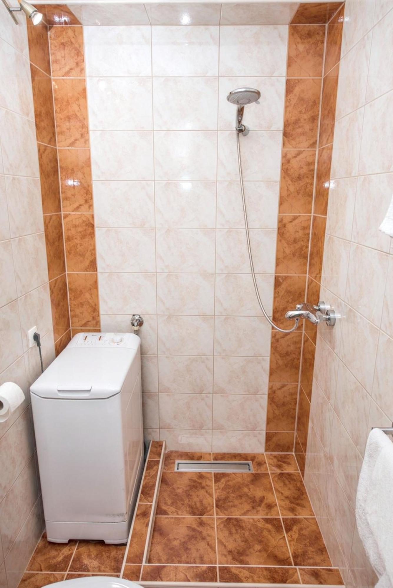 Comfortable Apartment In Kastel Novi Shared Pool 47M² Kastela Ngoại thất bức ảnh